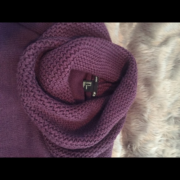 H&M Cowl Neck Sweater - Picture 3 of 4